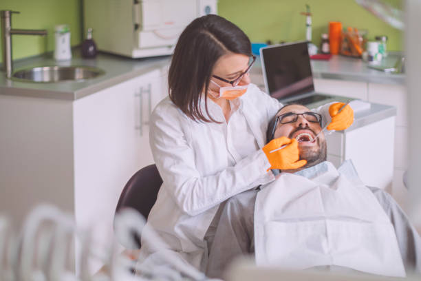 Best Walk-In Emergency Dental Services in Sharpes, FL
